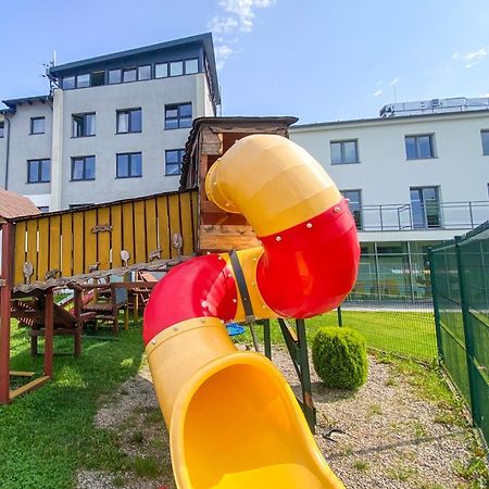 Hotel Milosz Restauracja, Basen Dla Dzieci, Sala Zabaw, Silownia Kartuzy Exterior foto