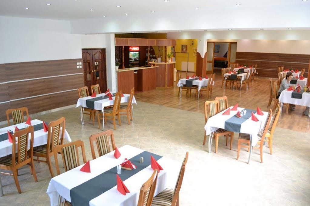 Hotel Milosz Restauracja, Basen Dla Dzieci, Sala Zabaw, Silownia Kartuzy Exterior foto