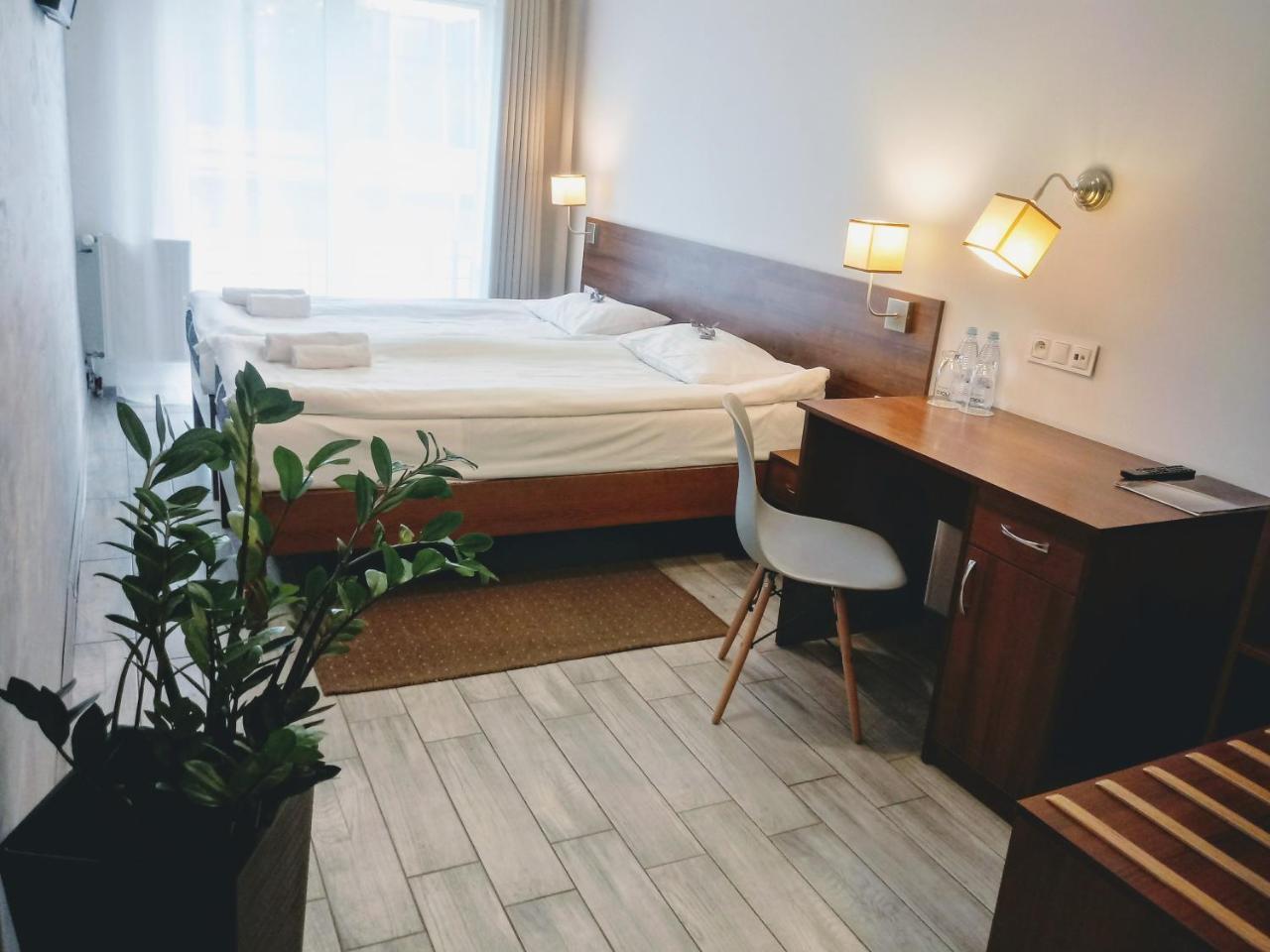 Hotel Milosz Restauracja, Basen Dla Dzieci, Sala Zabaw, Silownia Kartuzy Exterior foto